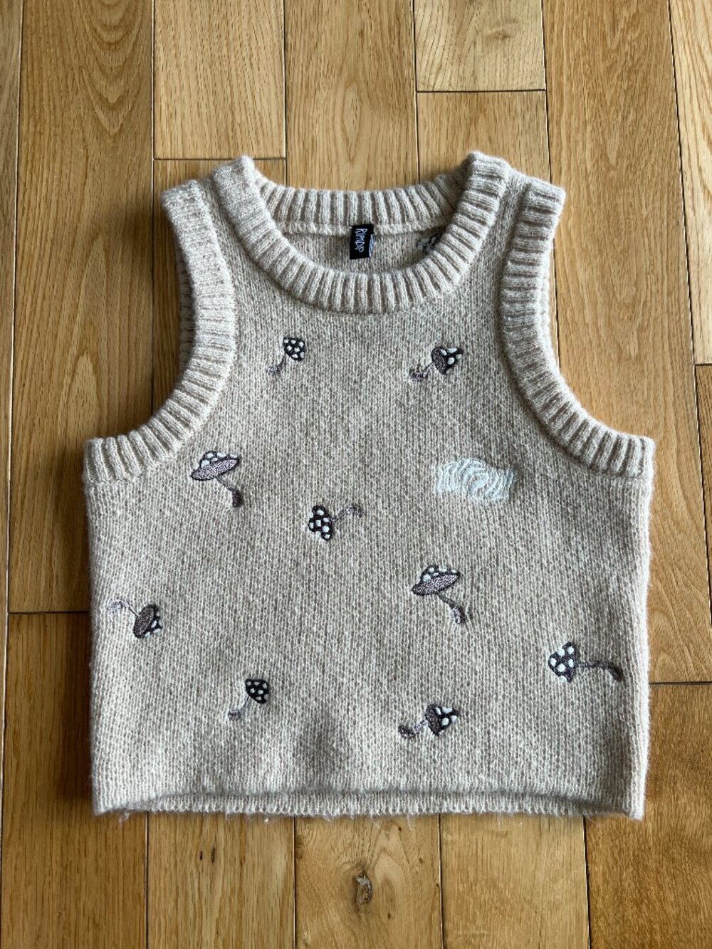 RIPNDIP Mushroom Embroidered Knit Cropped Tank Top Beige Womens Size Small